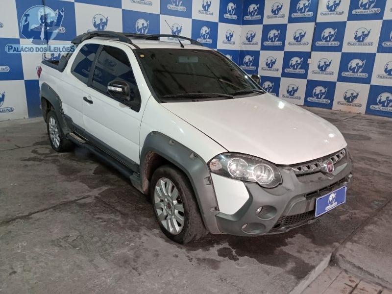 FIAT STRADA 2016 CD ADVENTURE 1.8 16V E.TORQ
