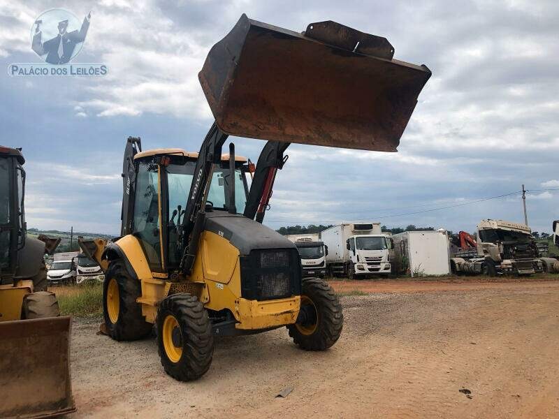 VOLVO BL70 2012 DIESEL