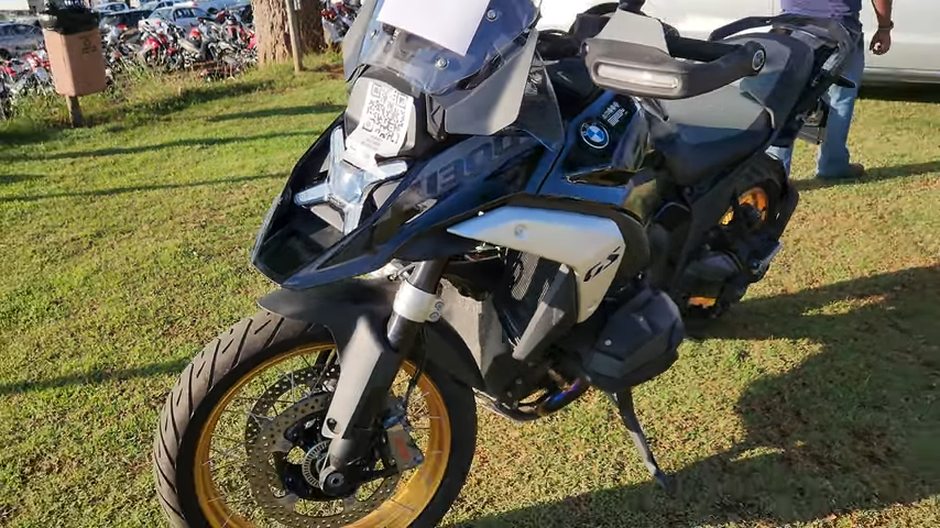 BMW R 1300 GS TRIPLE BLACK 2024 GASOLINA